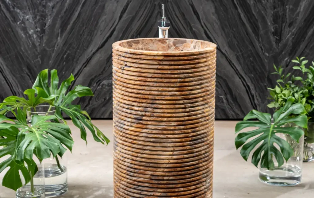 Far beyond cladding, natural stones make up furniture and contemporary design pieces