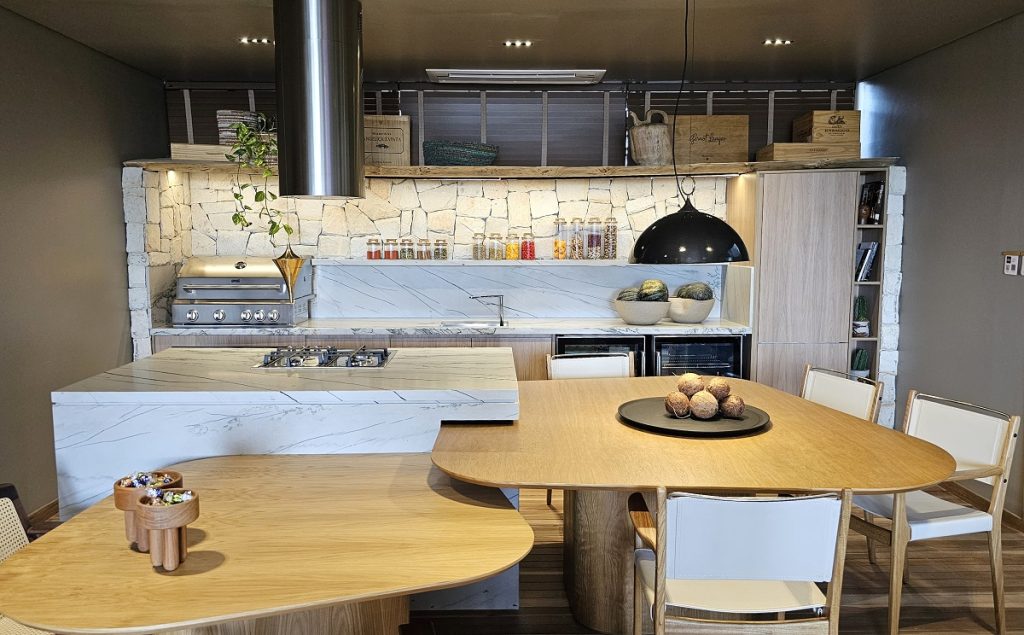 Brazilian Stone Tour: inspirar-se na elegância do quartzito Invictus