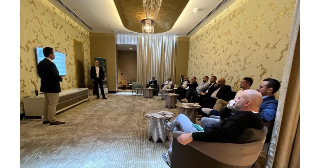 Centrorochas supports presentations for more than 500 rock specifiers in 18 months