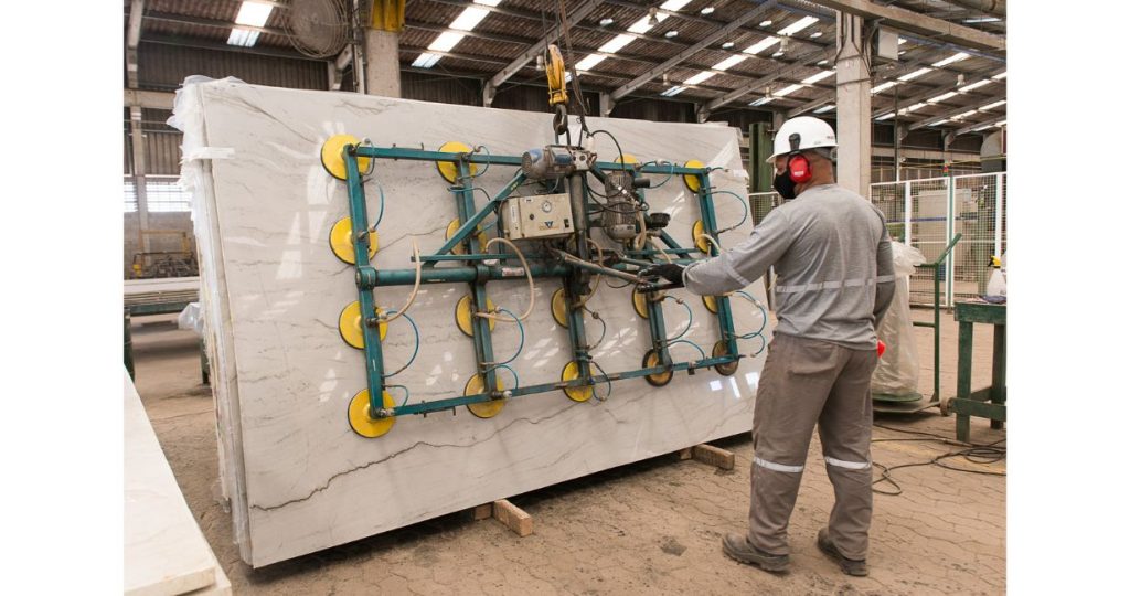 Setor de rochas brasileiro mantém faturamento superior a 1 bilhão de dólares em exportações em 2022