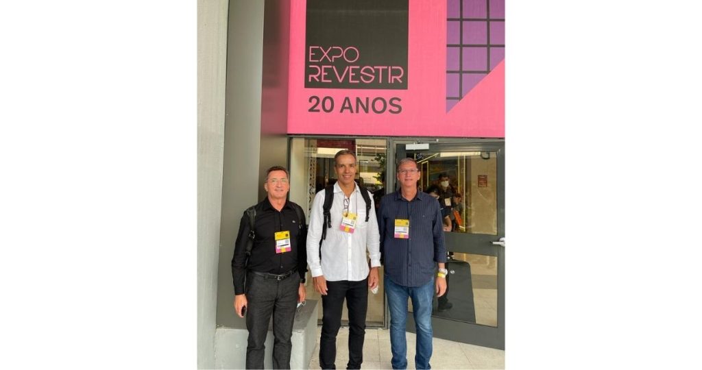 Centrorochas visits Expo Revestir 2022