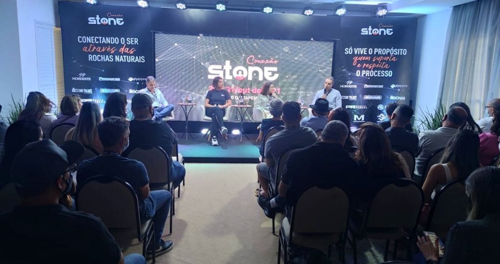 Stone Connection brings together more than 100 marble workers from all over Brazil