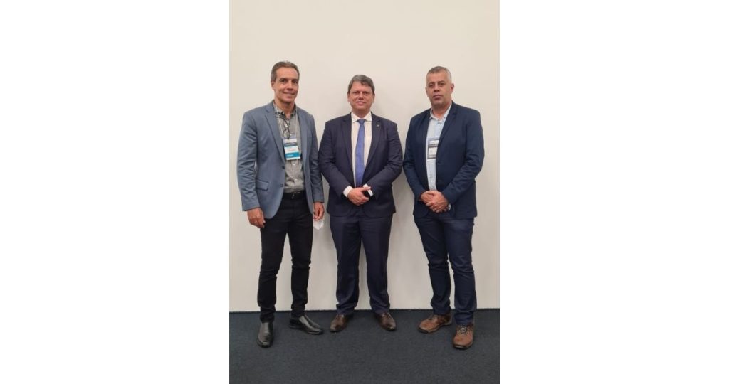 Presidente do Centrorochas cumpre agenda com Ministro de Infraestrutura na Intermodal 2022