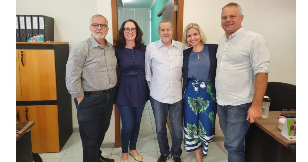 Centrorochas, Sindirochas and PEIEX-ES aim to partner in the future