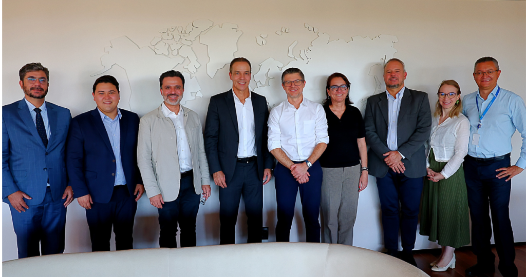 Centrorochas reforça agenda de expansão internacional em primeira reunião com novo presidente da ApexBrasil